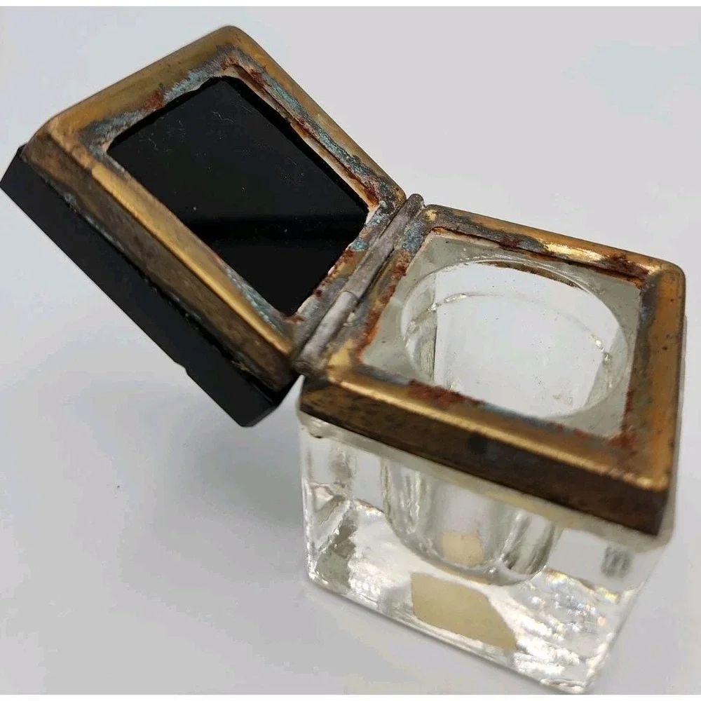 N/A antique art